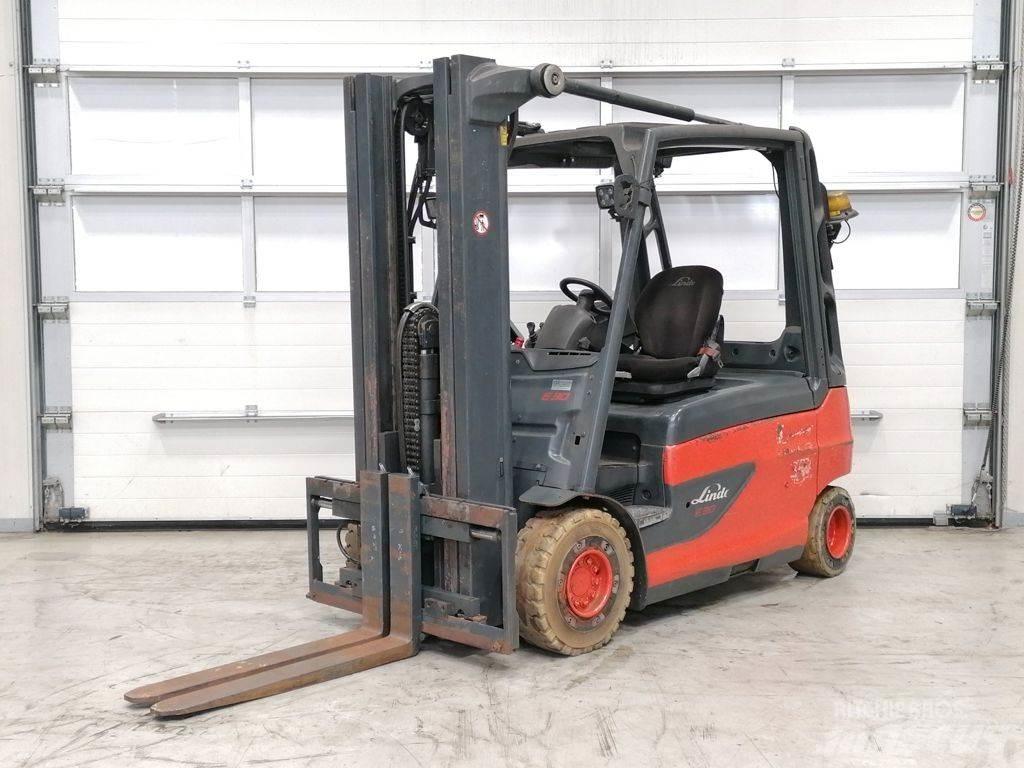 Linde E30L-01 Electric Forklifts