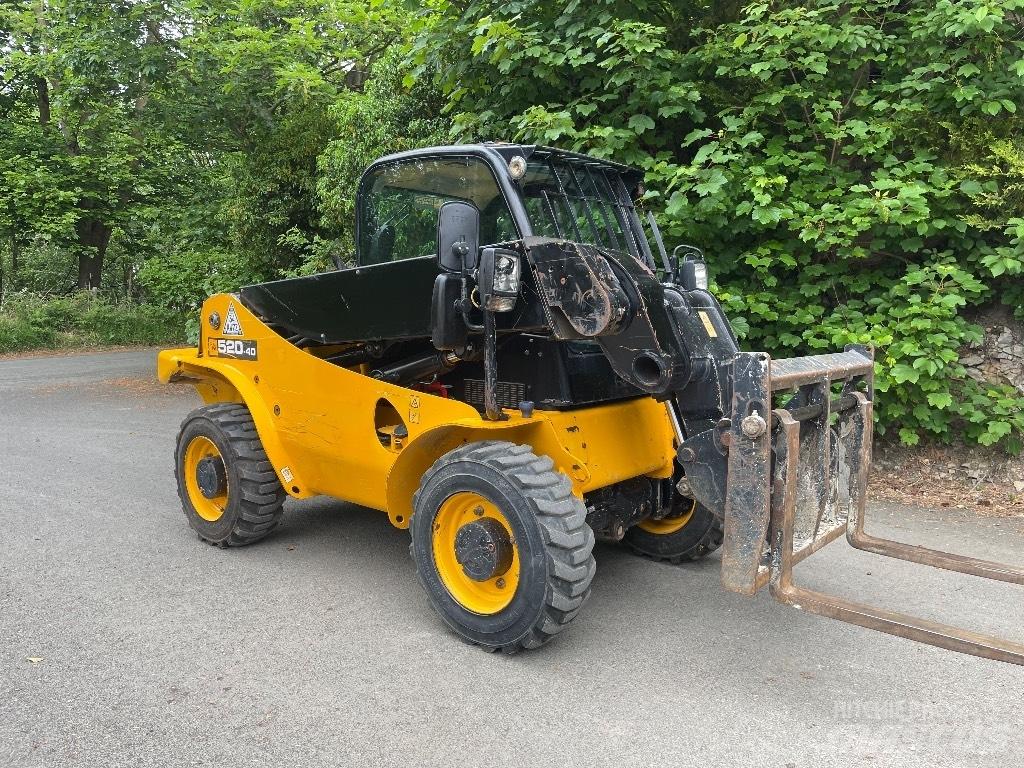 JCB 520-40 Telescopic Handlers