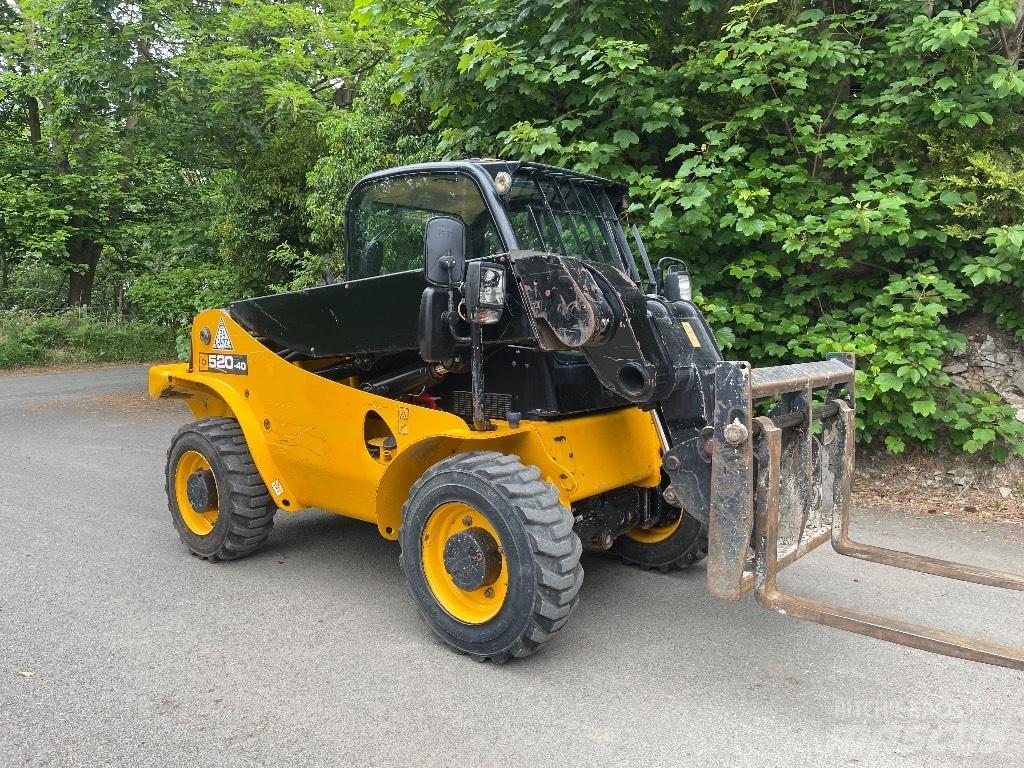 JCB 520-40 Telescopic Handlers