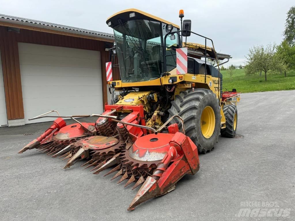 New Holland FX 375 Foragers
