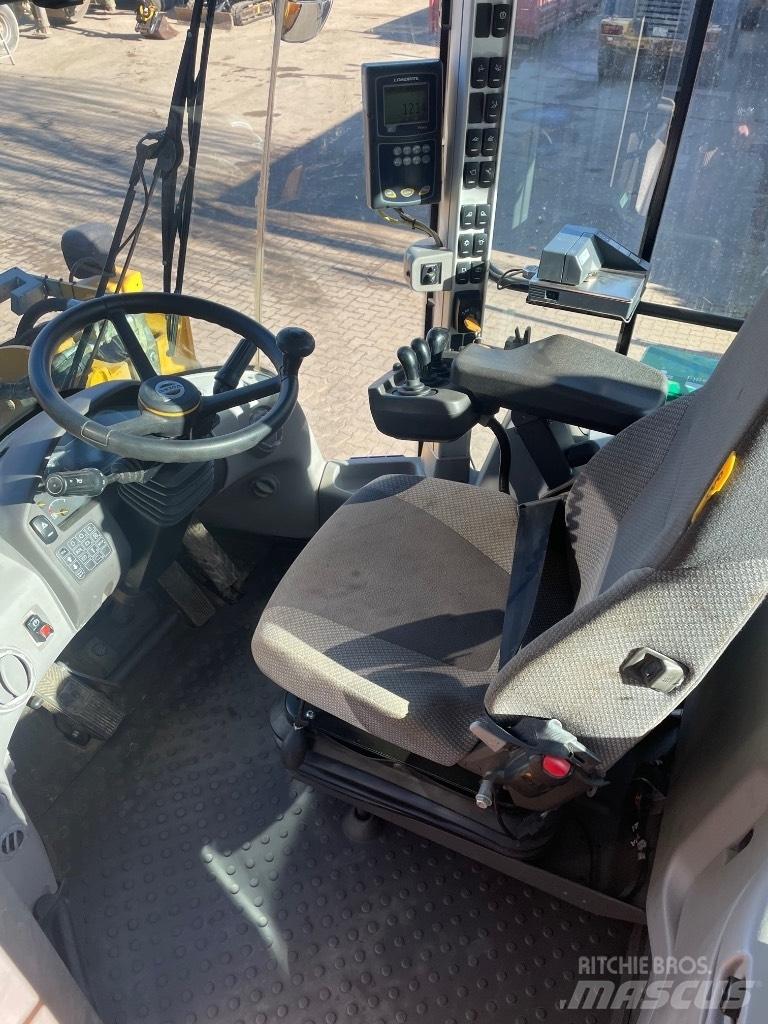Volvo L150H Wheel Loaders