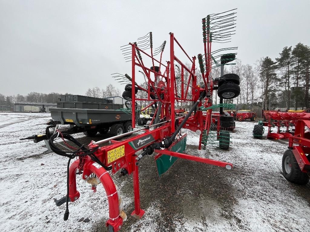 Kverneland 9584C Swathers \ Windrowers