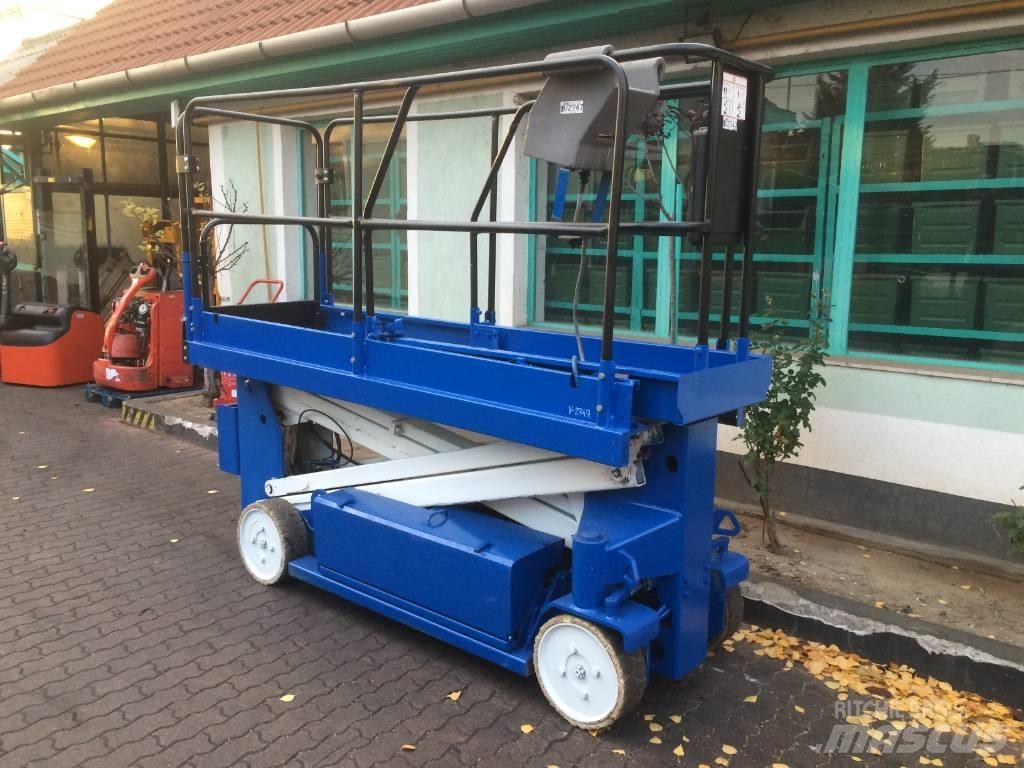 UpRight SL20    V-2747 Vertical mast lifts