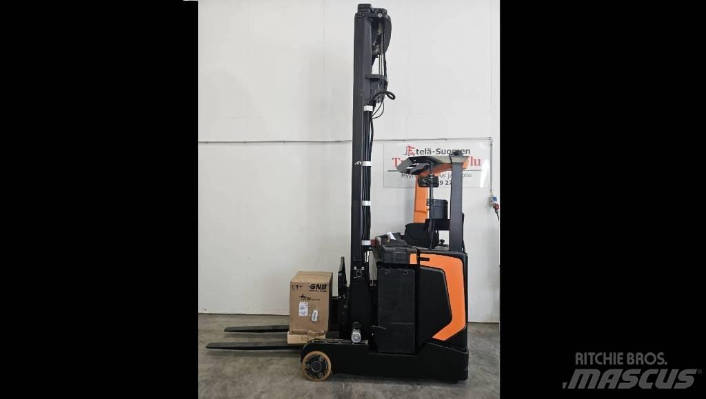Rocla HXF14 Reach trucks