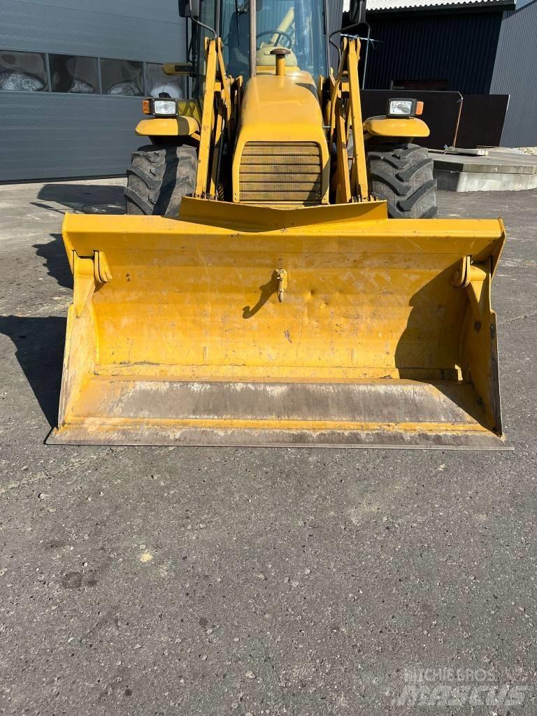 Hydrema 906 C-2 ESD Backhoe Loaders