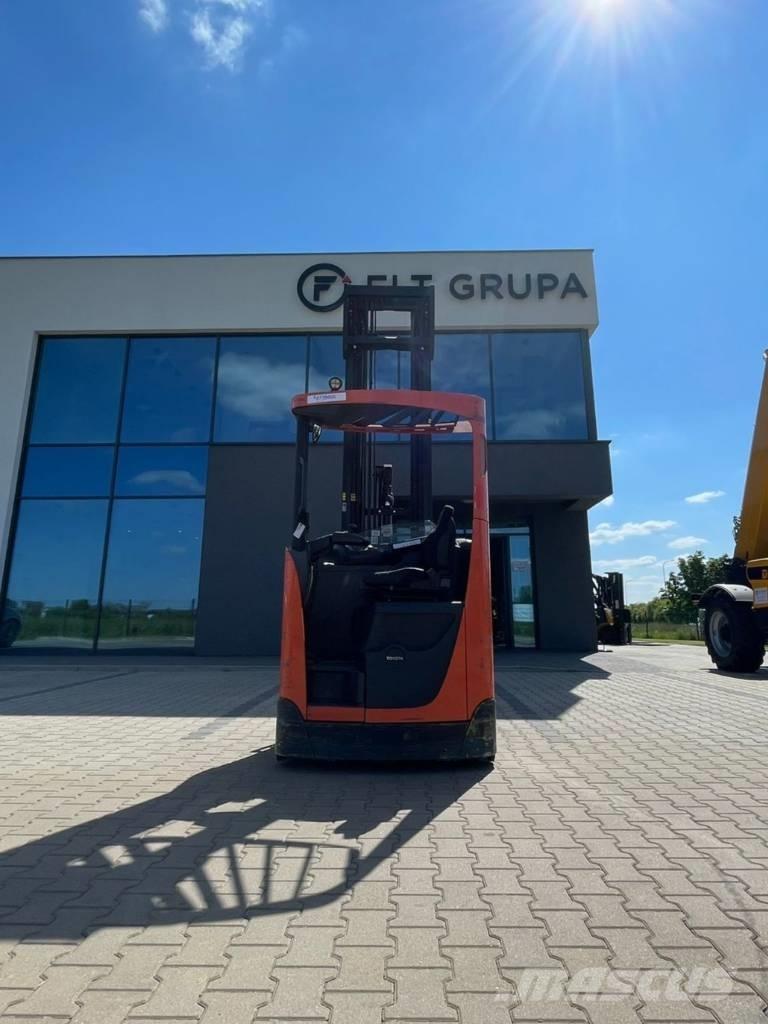 Toyota RRE160H Reach trucks