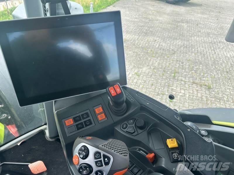CLAAS Axion 960 Tractors