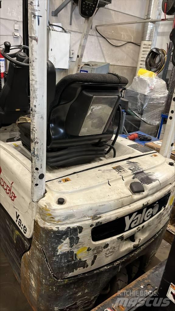 Yale ERP 20 VT Electric Forklifts