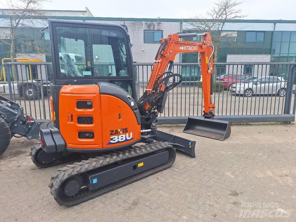 Hitachi ZX38U-6 Mini Excavators <7t (Mini Diggers)