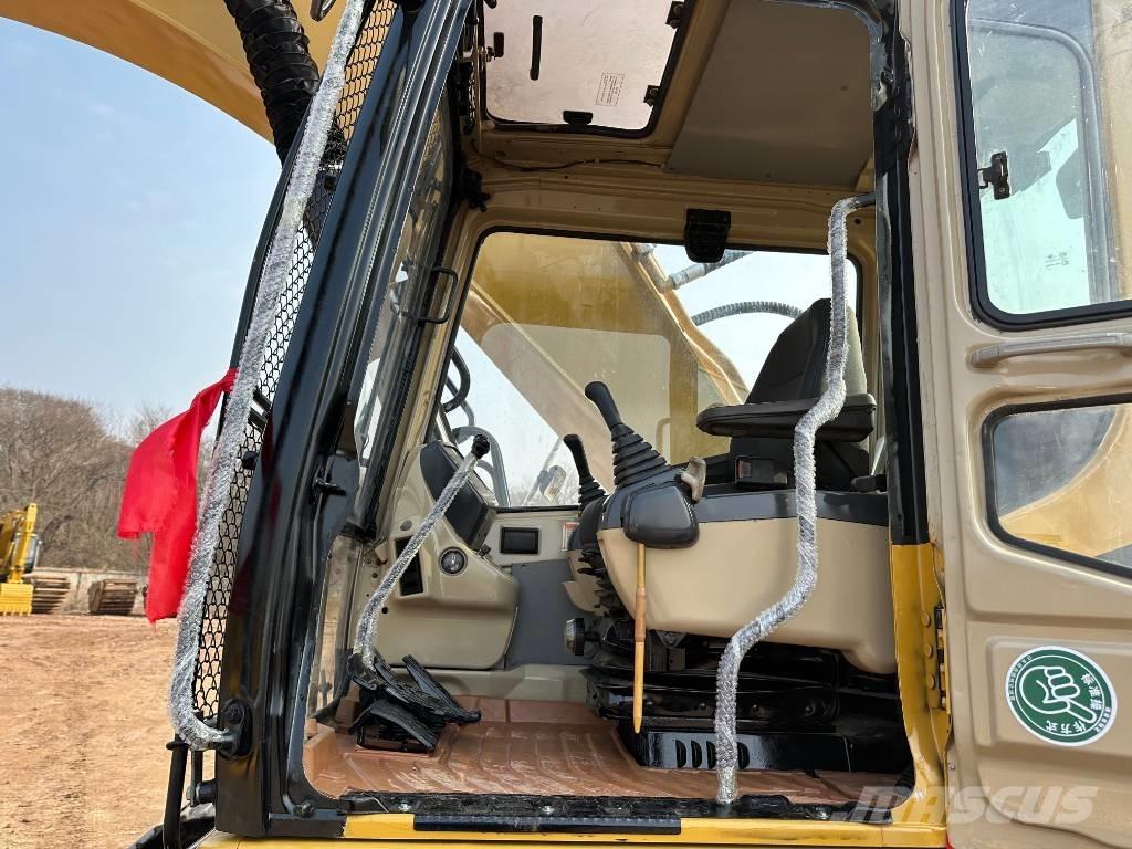 CAT 330BL Crawler Excavators