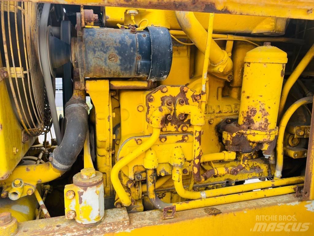 CAT 922 B Wheel Loaders