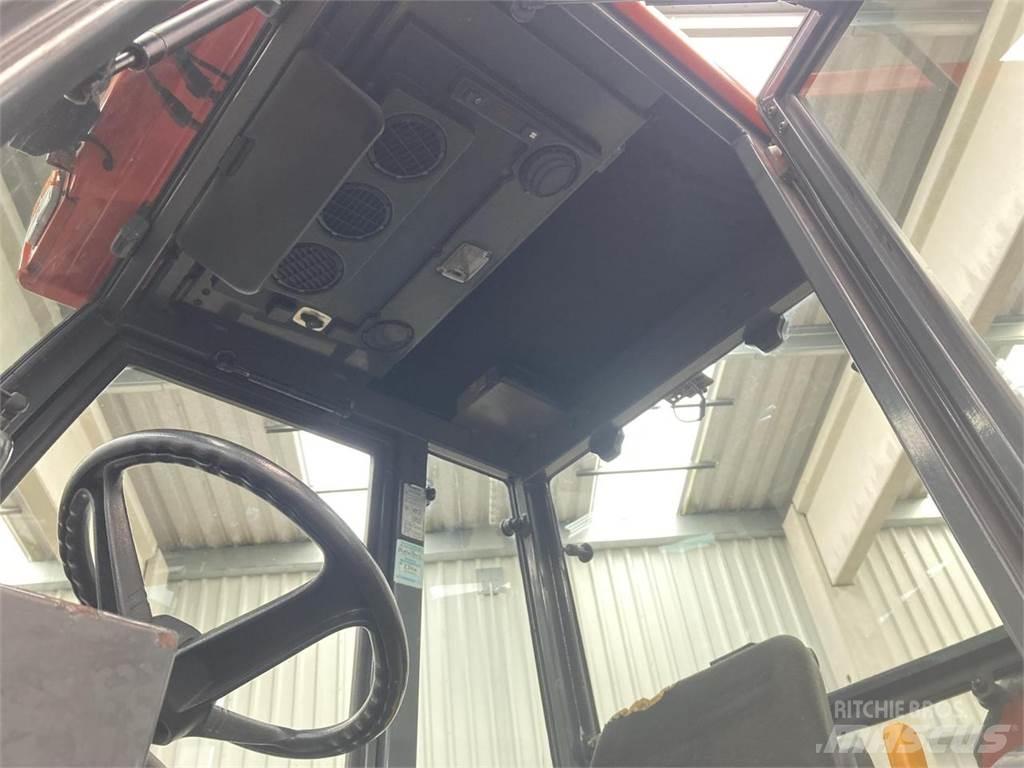 Kubota B2110 Compact tractors