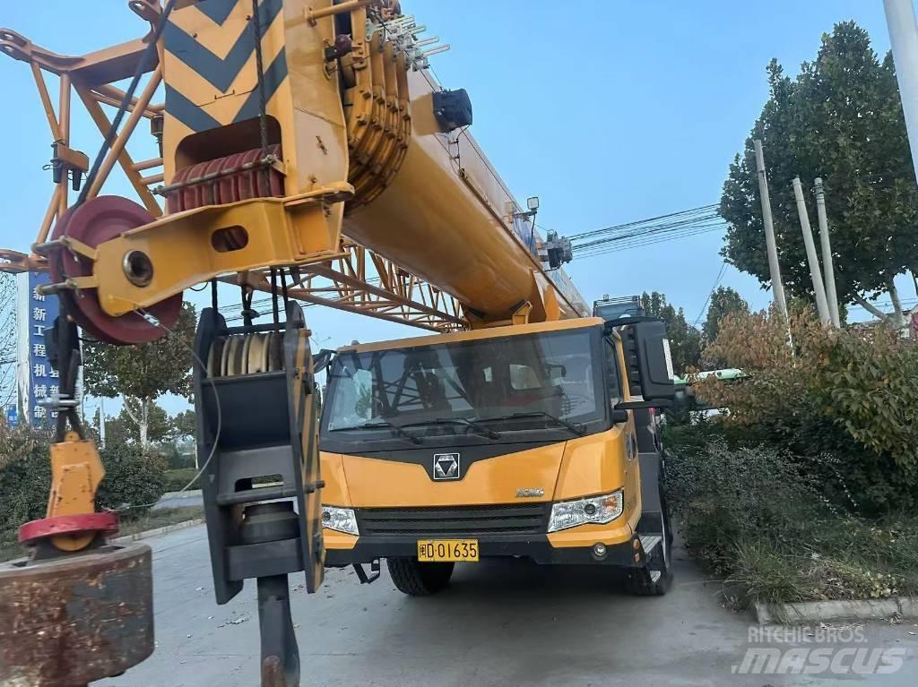 XCMG XCT 80L5 Mobile and all terrain cranes