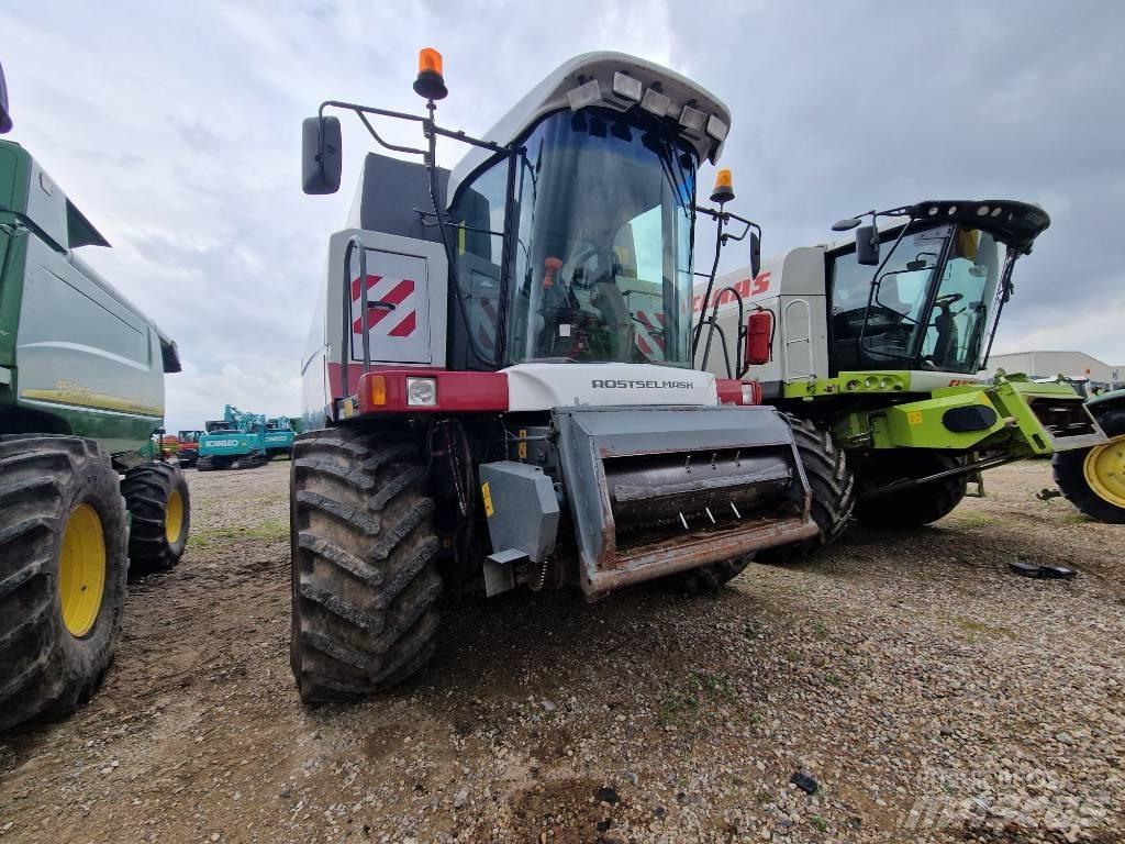  Rostelmash Acros 560 Combine Harvesters