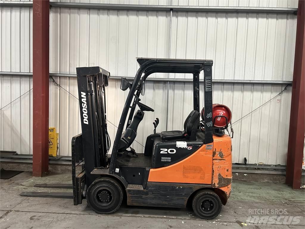 Doosan G20SC-5 LPG trucks
