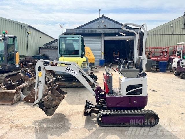 Takeuchi TB 210 Mini Excavators <7t (Mini Diggers)