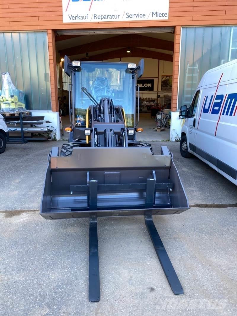 Mecalac AS600 Farm Equipment - Others