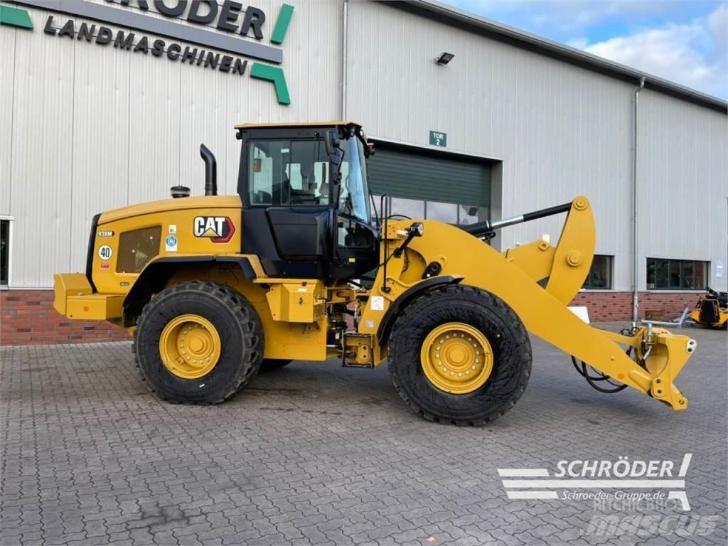 CAT 938 HL Wheel Loaders