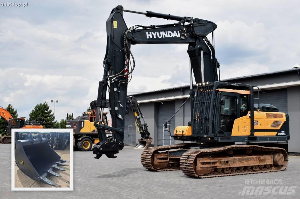 Hyundai HX 300 AL Crawler excavators