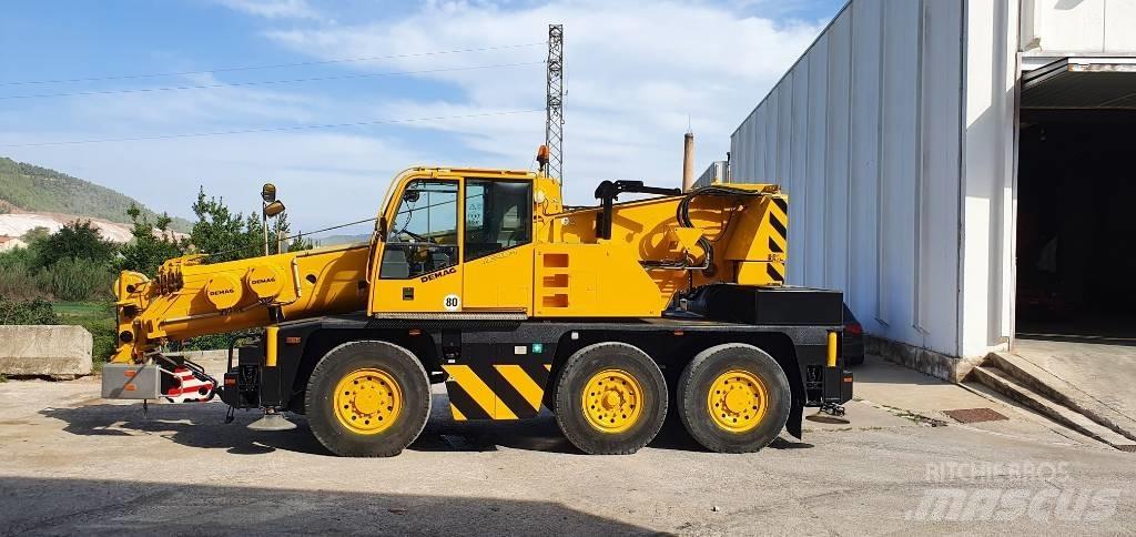 Demag AC 40-1 City Mobile and all terrain cranes