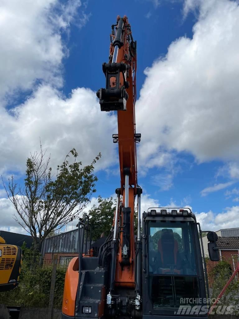 Doosan DX 140 LCR Crawler Excavators