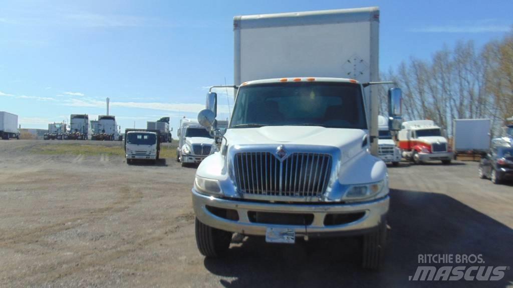 International 4400 Box trucks