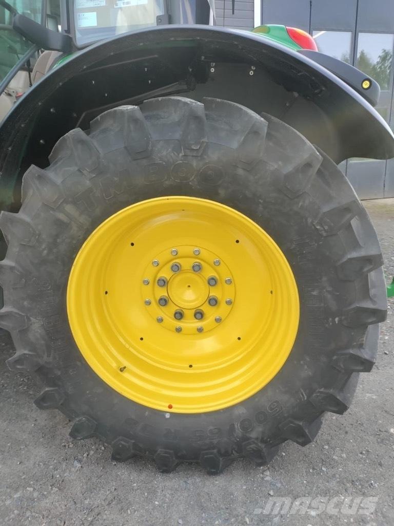 John Deere 6140 M Tractors
