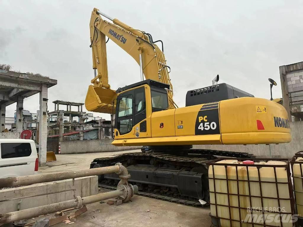 Komatsu PC 450 Crawler Excavators