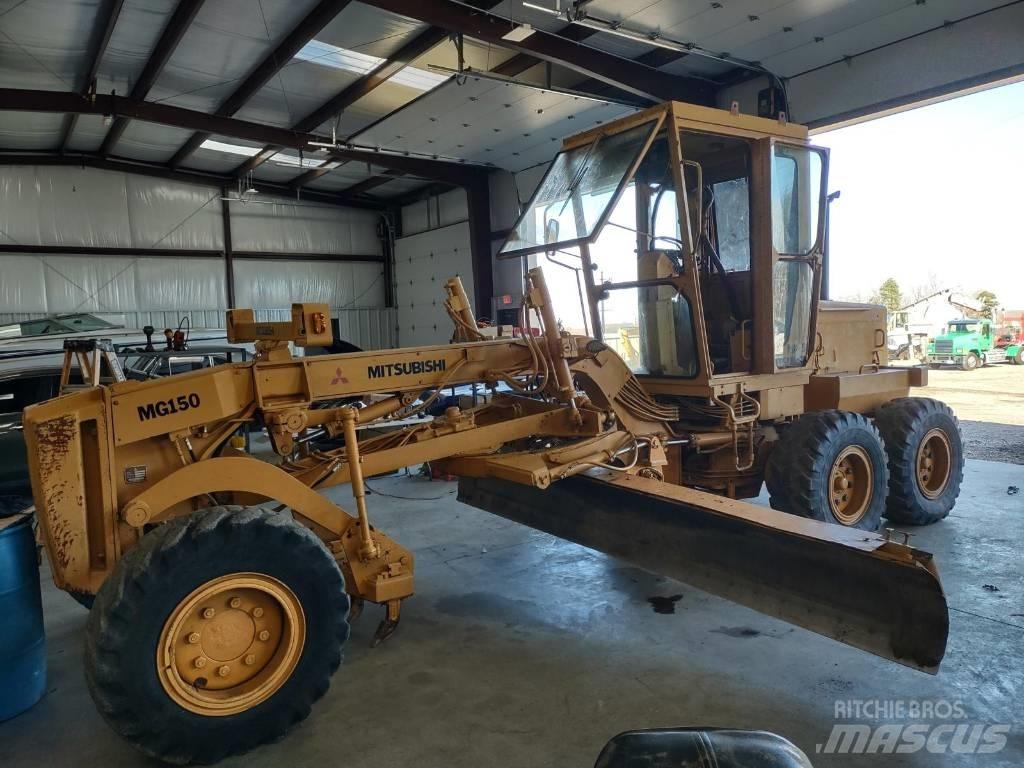 Mitsubishi MG 250 Motor Graders