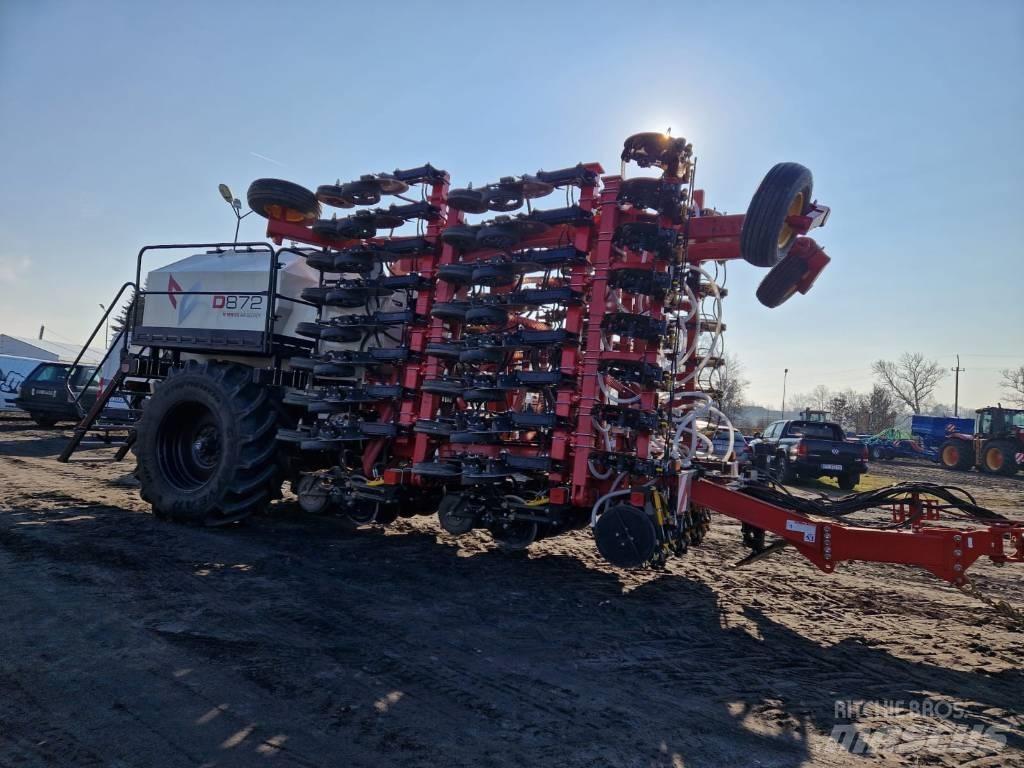 Bourgault CD872-8 Farm Drills