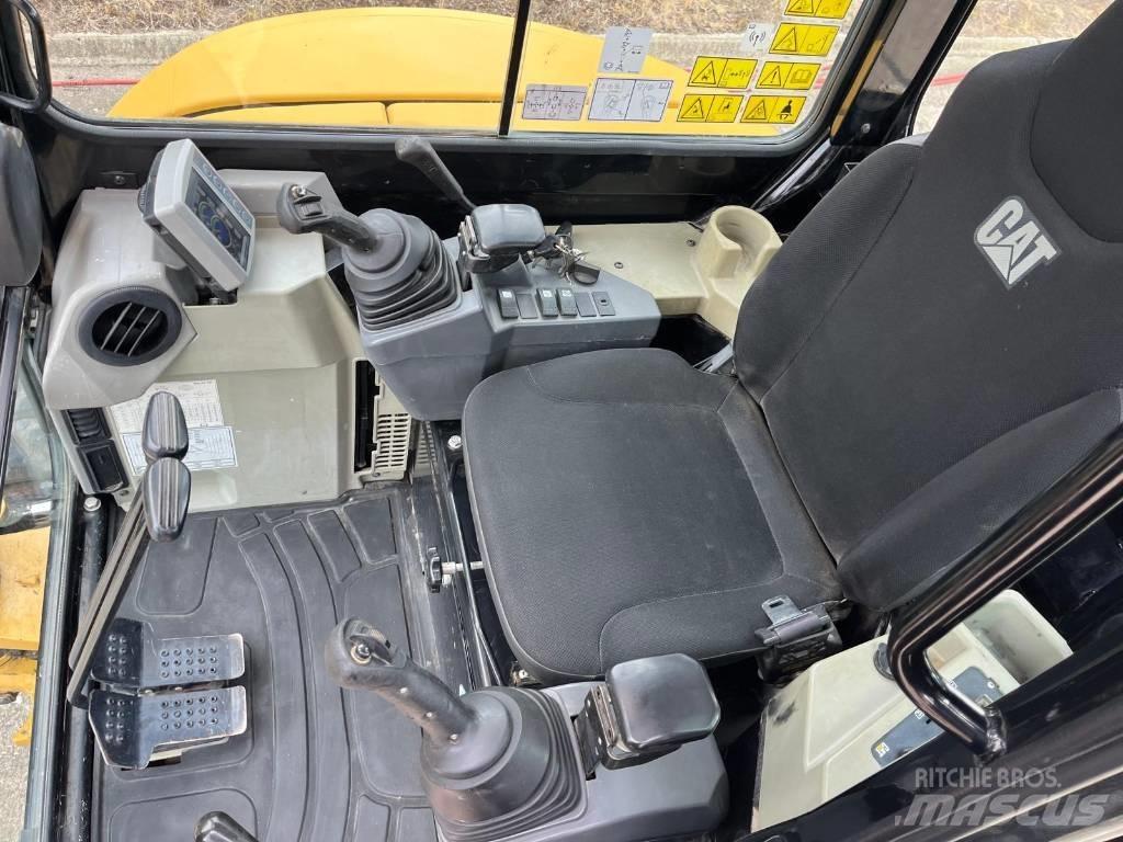 CAT 303.5 E CR Mini Excavators <7t (Mini Diggers)