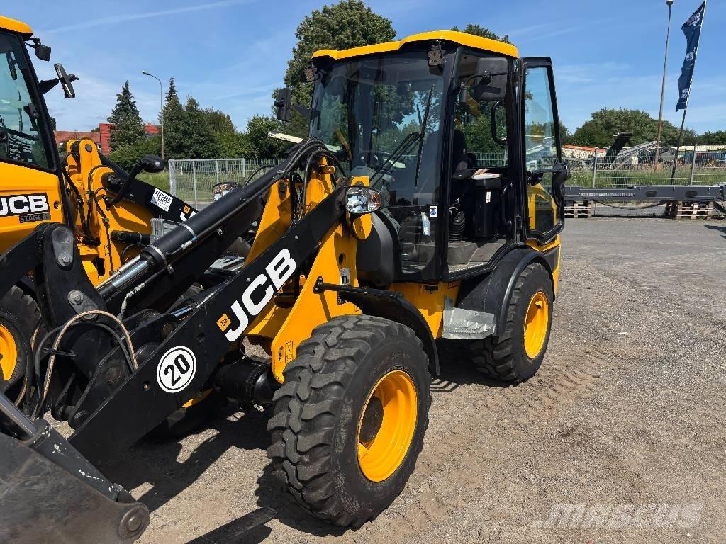 JCB 407 Wheel Loaders