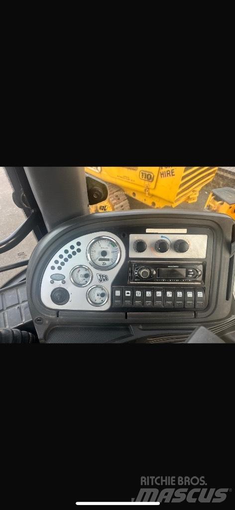 JCB 3 CX Contractor Backhoe Loaders