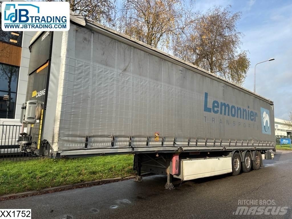 Fruehauf Tautliner Curtain  trailers