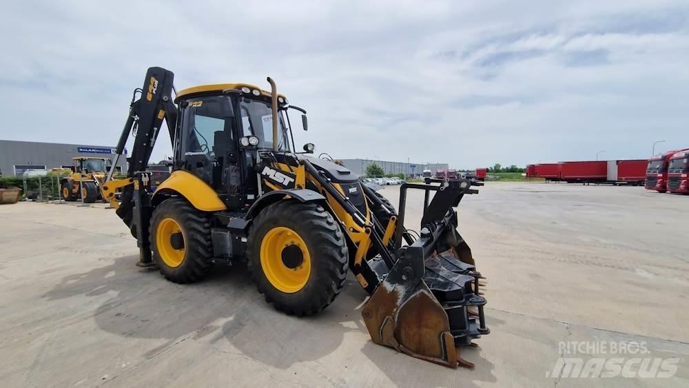 MST M644 PLUS Backhoe Loaders