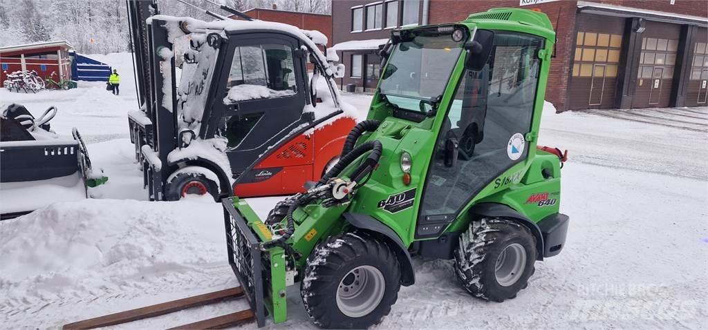 Avant 640 Mini Loader