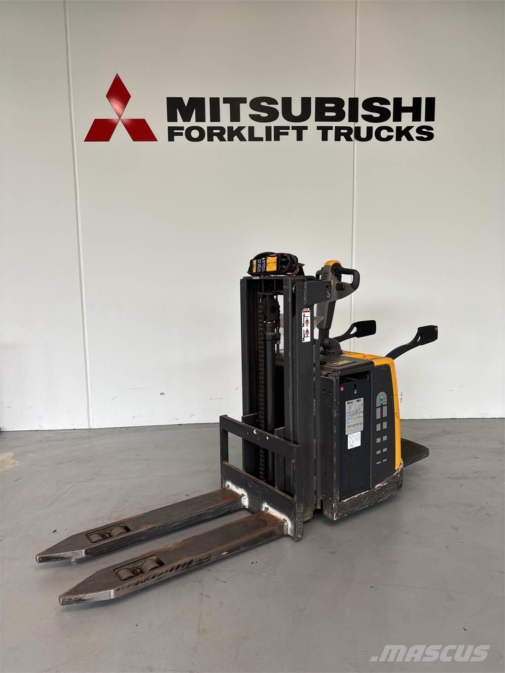 Atlet PSP160 Self Propelled Stackers