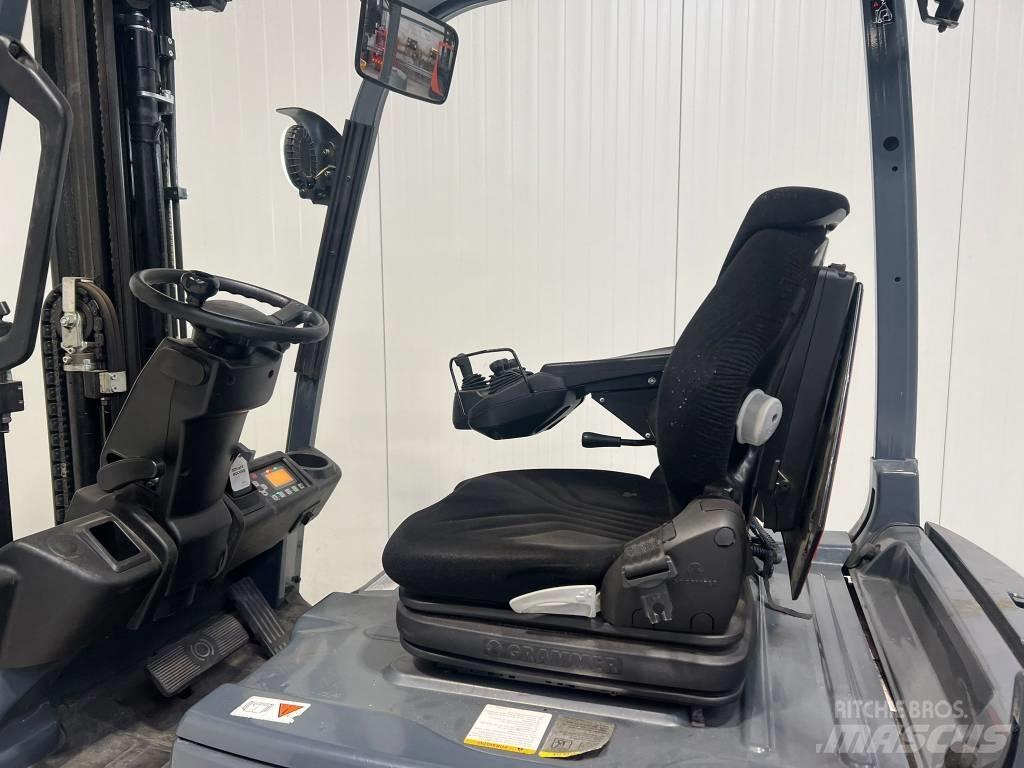 Toyota 8FBE18T Electric Forklifts