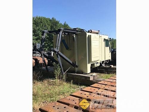 Manitowoc 3900 B Crawler Cranes