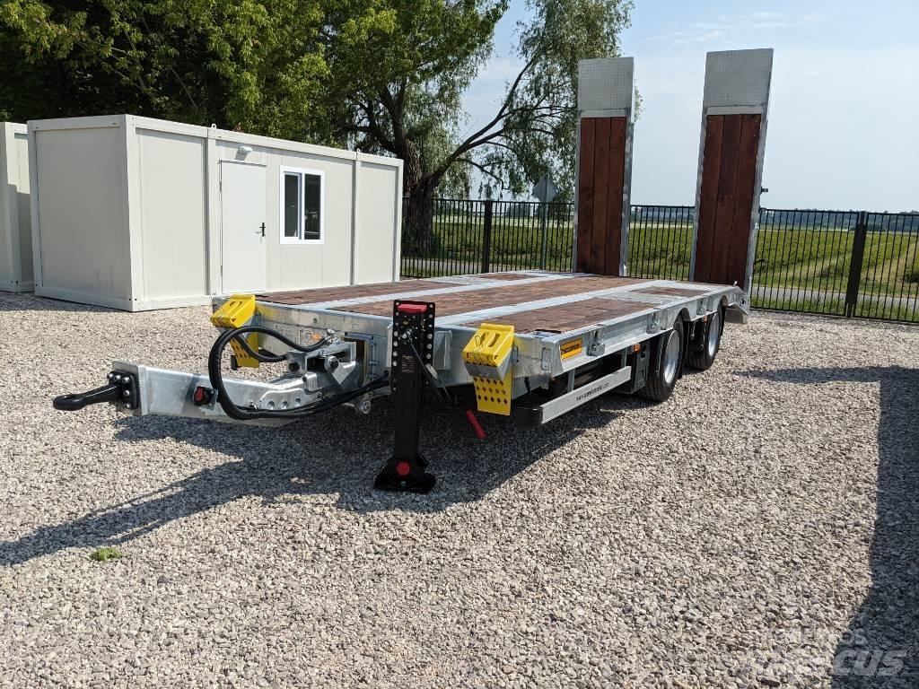  SCORPION Tandem Lowboy Trailers