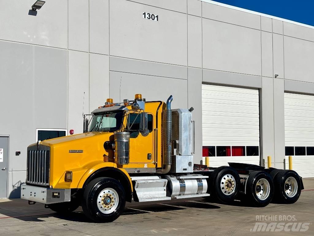 Kenworth T 800 Conventional Trucks / Tractor Trucks