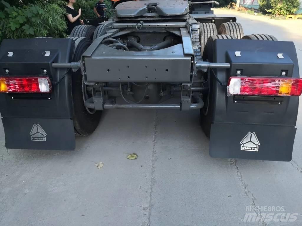 Howo 420 6x4 Conventional Trucks / Tractor Trucks