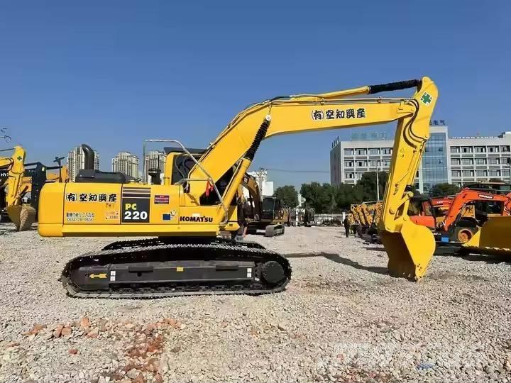 Komatsu PC 220 Crawler Excavators