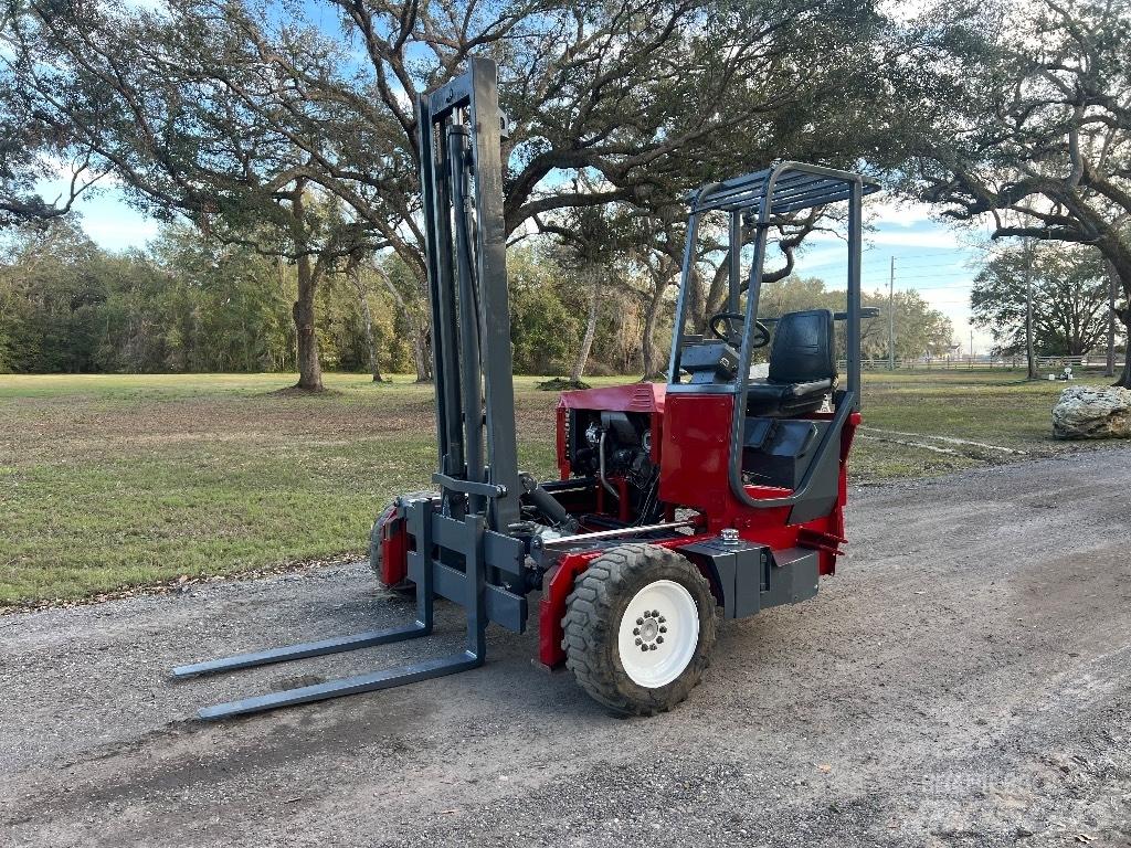 Moffett M4000 Rough Terrain Trucks