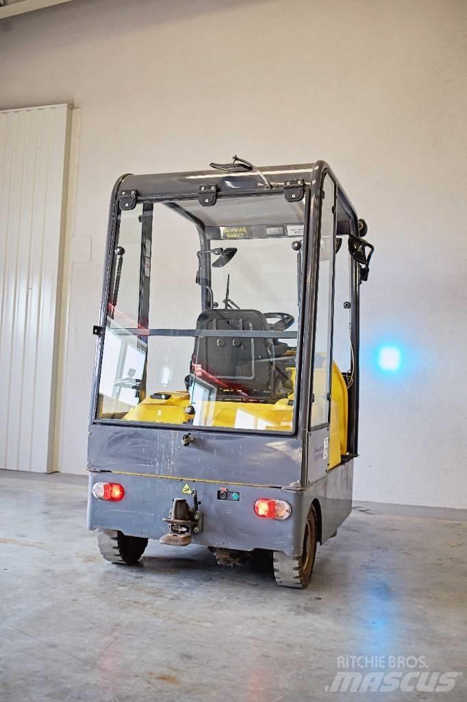 DEC Modena Tow Trucks / Wreckers