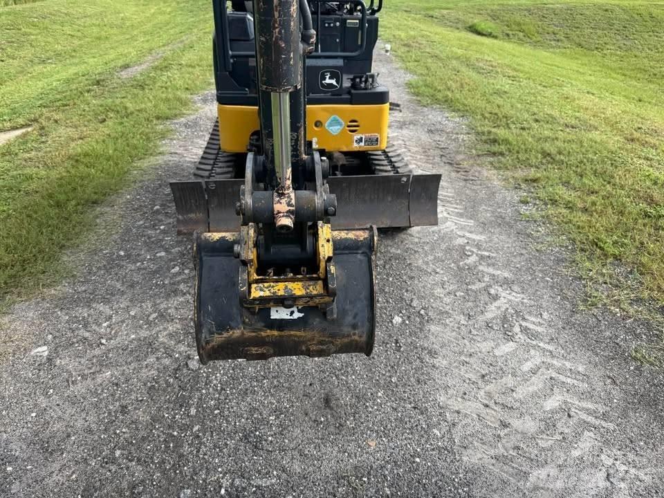 John Deere 17 G Mini Excavators <7t (Mini Diggers)