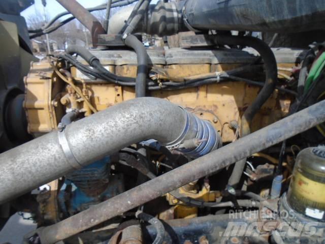 Western Star 4900 Conventional Trucks / Tractor Trucks