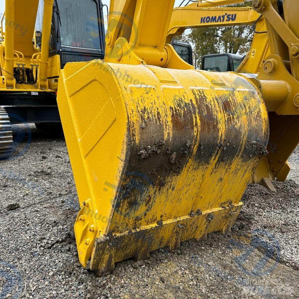 Komatsu PC200-8 Crawler Excavators