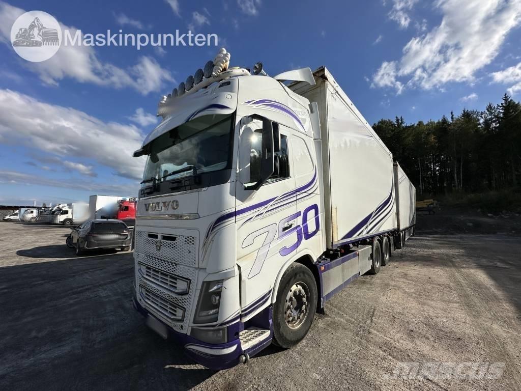 Volvo FH 16 750 Wood Chippers