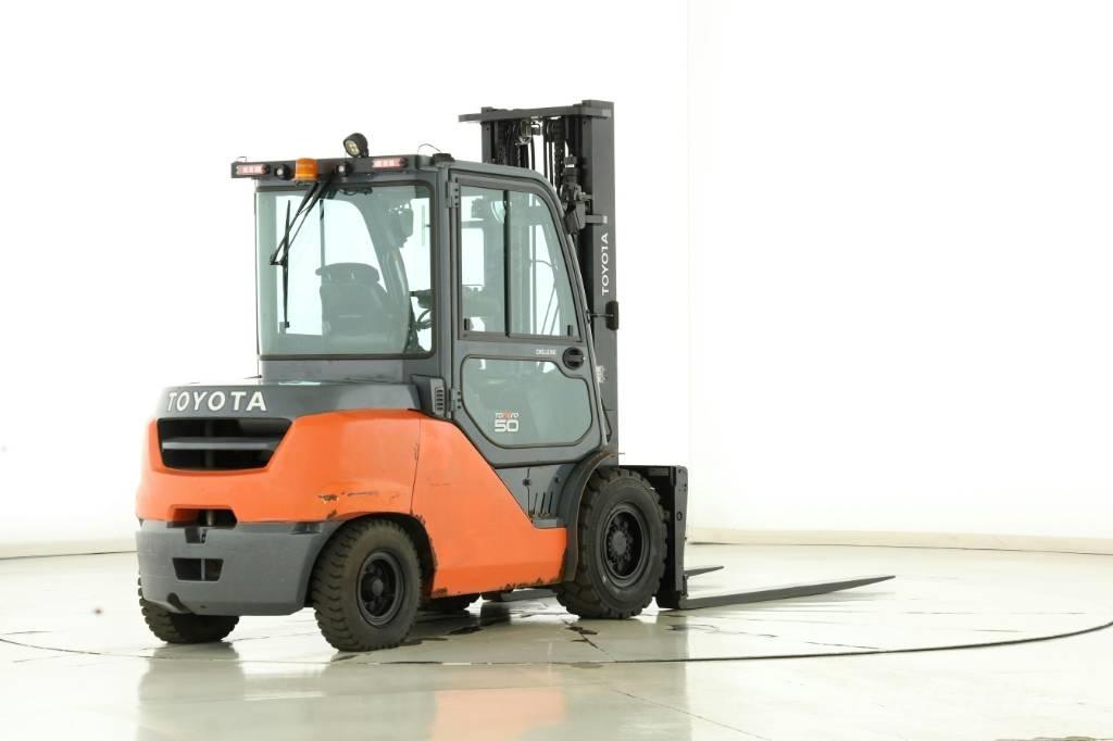 Toyota 40-8-FD-50-N Diesel Forklifts